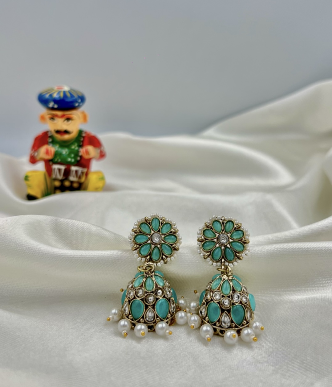 Screenshot Masakali Firozi - Handcrafted Perfection with Luminous Pearls - Image 1