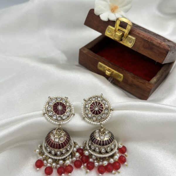 Laal Kundanika - Shaan of Handcrafted Jhumki