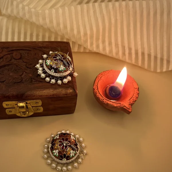 Sunehri Chulbuli - A Splash of Playful Charm