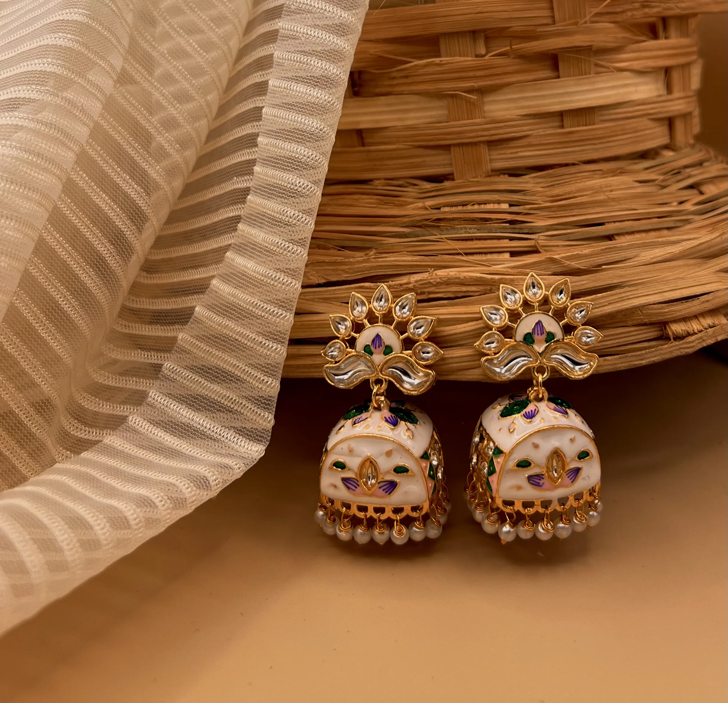 Mehendi Polish 24 Ruhaniyat Chandini - Mehendi Polish Enameled Bell Jhumka - Image 1