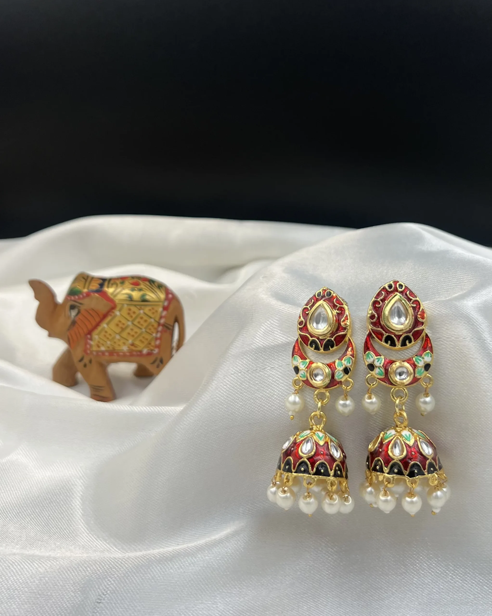 Mehendi Polish 33 EVARA Laal Raagini - A Contemporary and Chic - Image 1