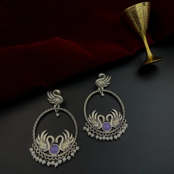 Rajhans Chakra Vaishnavi - A Joyful Embrace