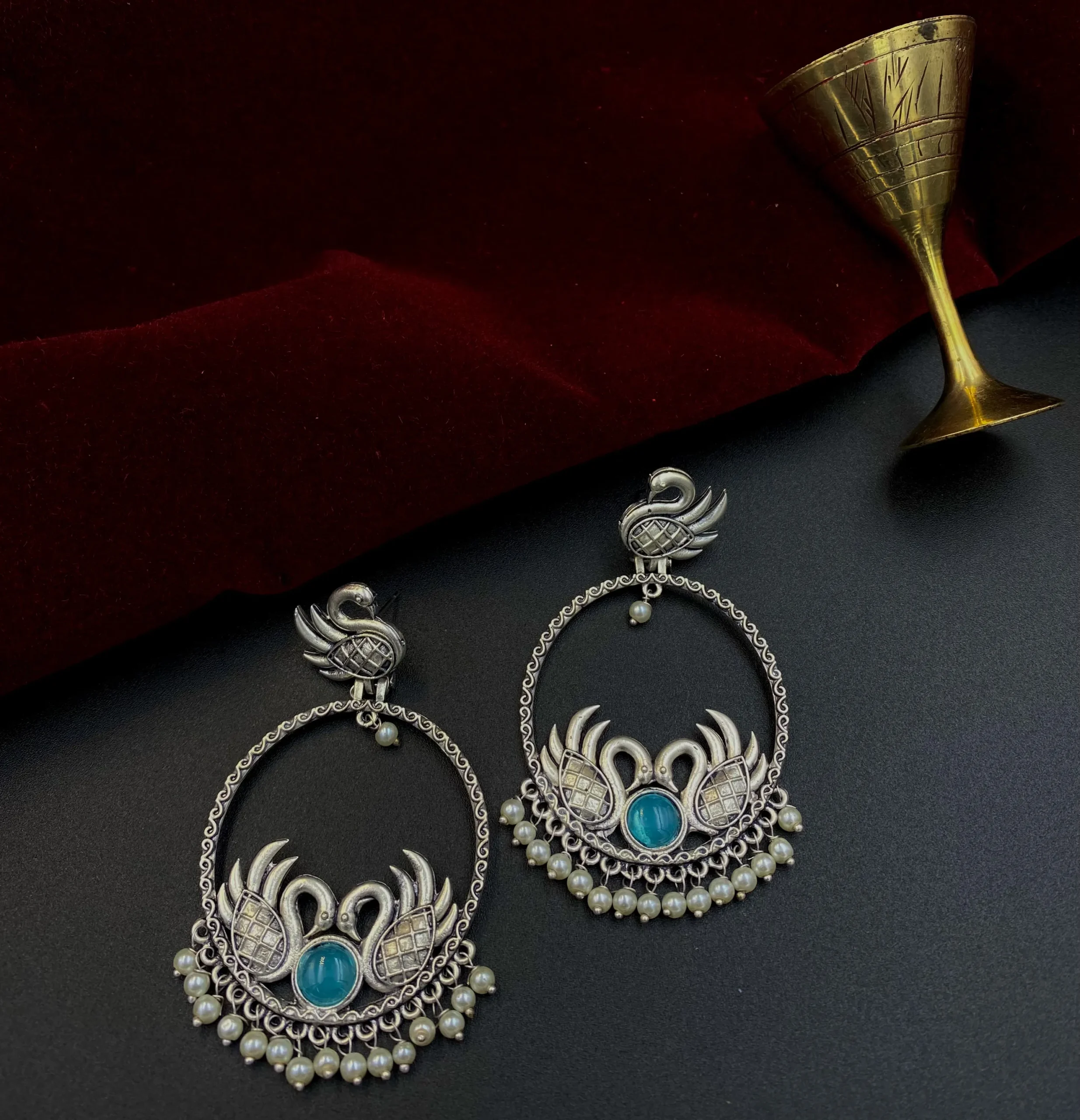 Oxidised 18 Rajhans Chakra Neerja - A Joyful Embrace - Image 1