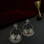 Rajhans Chakra Raktam - A Joyful Embrace