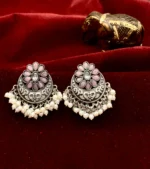 Him to Her: Nazar-e-Husn - Image 2