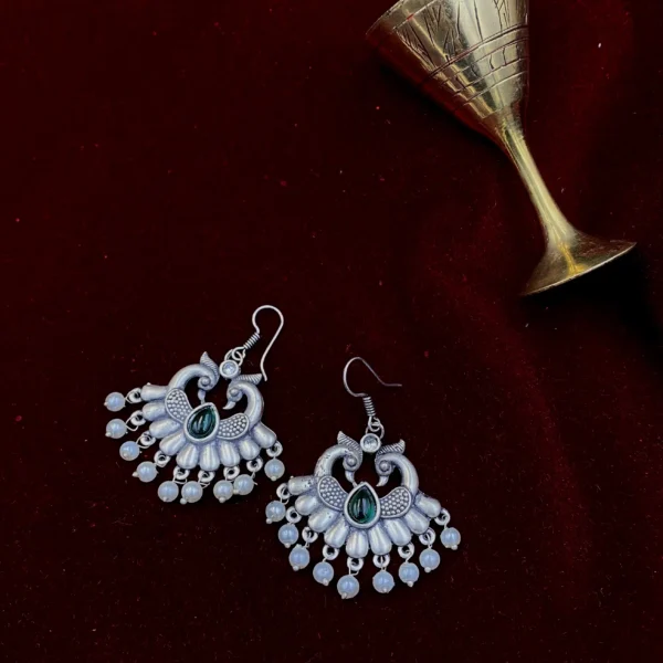 Mayur Nrityaki Harit - A Dance of Grace and Pearls