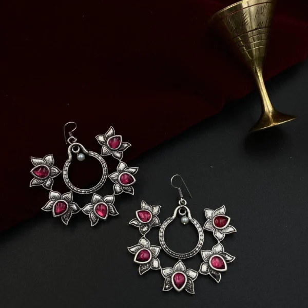 Nakshatra Chakra Kamal Kesari - A Cosmic Radiance