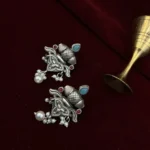 Mandap Kundal Laal-Firozi - A Sacred Embrace