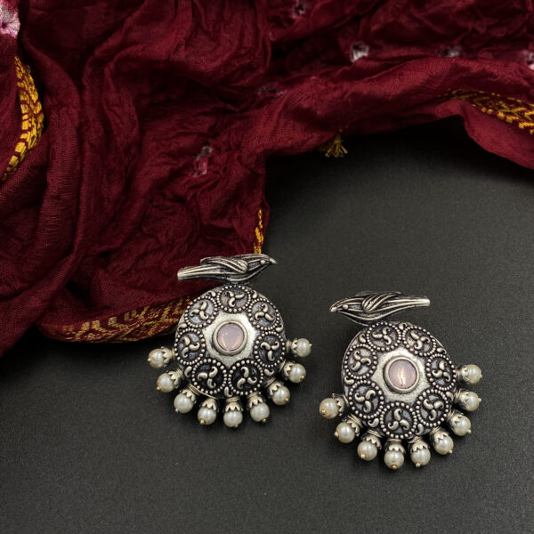 Pakshi Mandala Usha - A Circle of Serenity